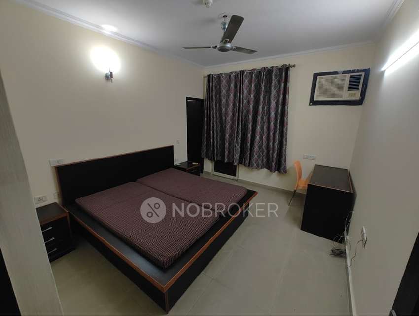 2 BHK Flat In Gardenia Square 1 for Rent  In Crossings Republik
