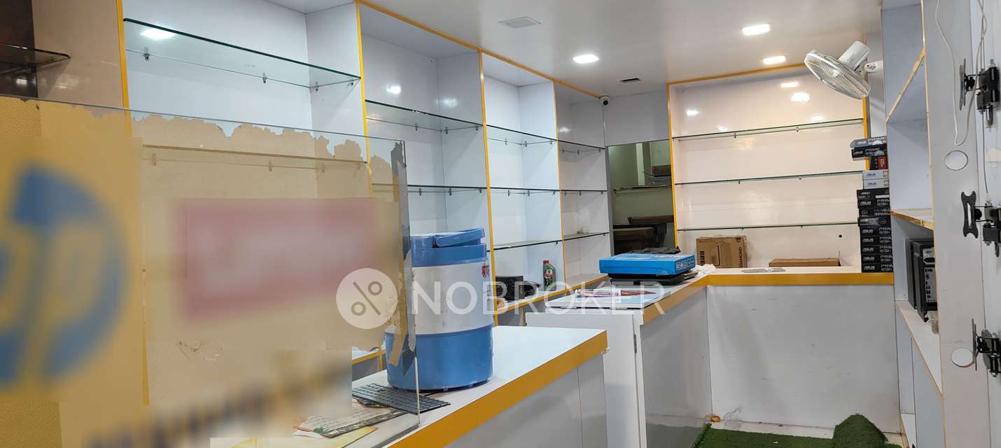 Shop in Sadashiv Peth, Pune for Rent 