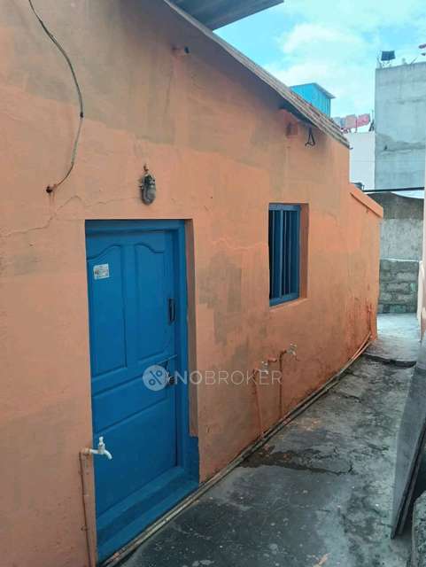 1 BHK House For Sale  In Palace Guttahalli