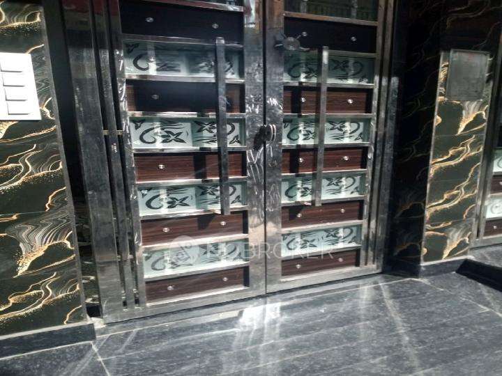 2 BHK Flat In Standalone Building  for Rent  In  Arjun Nagar