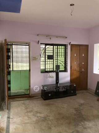 Single Room for Male In 3 BHK  In Apartment In Agb Layout