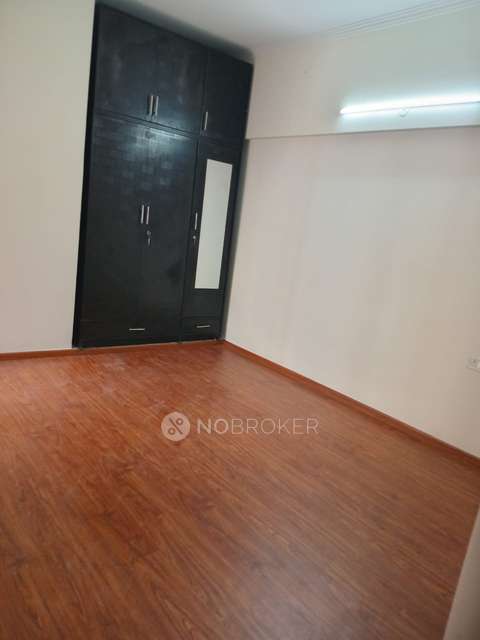 3 BHK Flat In Amrapali Verona Heights for Rent  In Techzone 4