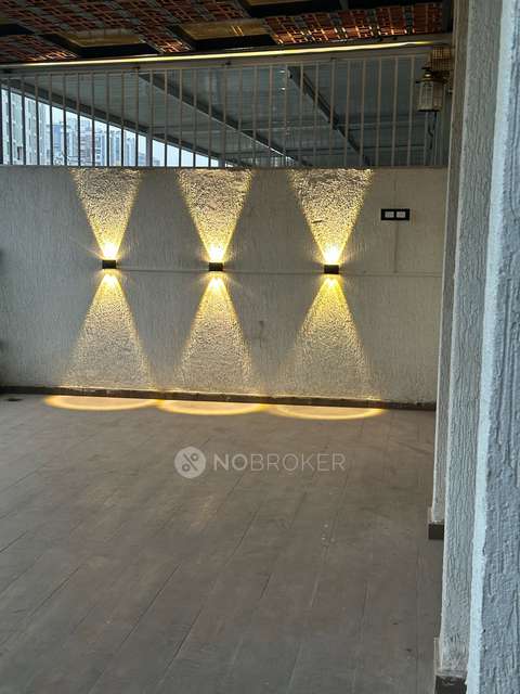 2 BHK Flat In Majestique Towers for Rent  In Kharadi