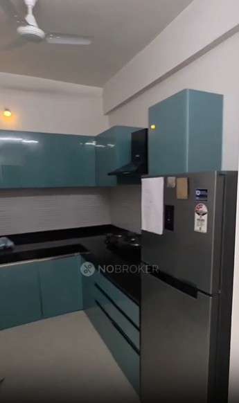 Single Room for Female In 2 BHK  In Majestique Towers In Upper Kharadi