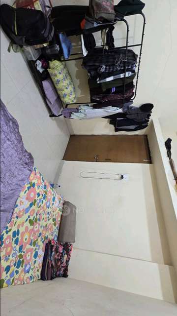 Single Room for Male In 1 BHK In Madina Majil,loni Kalbhor In F2qp+738, Loni Kalbhor, Maharashtra 412201, India