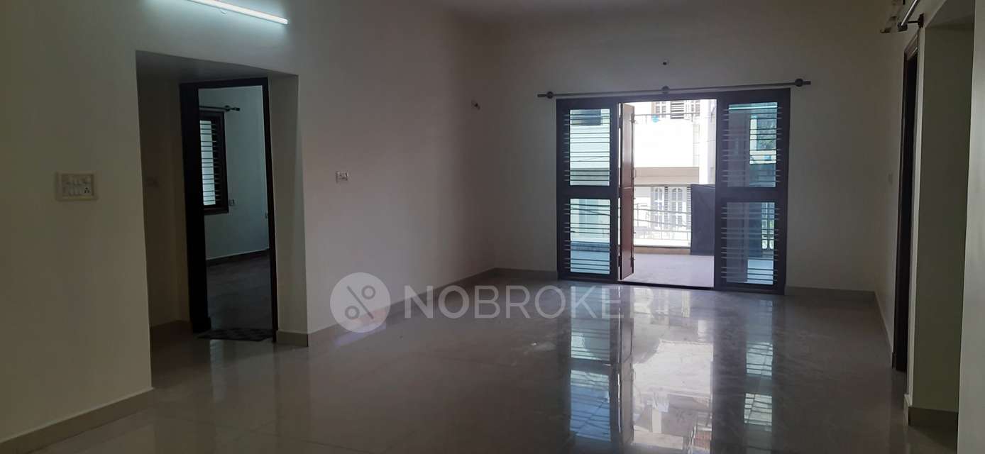 3 BHK Flat In Golden Castle Apartments, Kalyan Nagar for Rent  In Kalyan Nagar