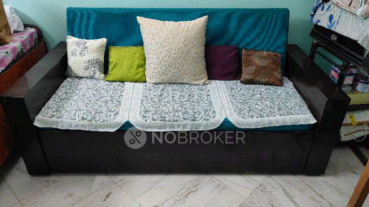 2 BHK Flat In Uppal Southend For Sale  In Sector 49