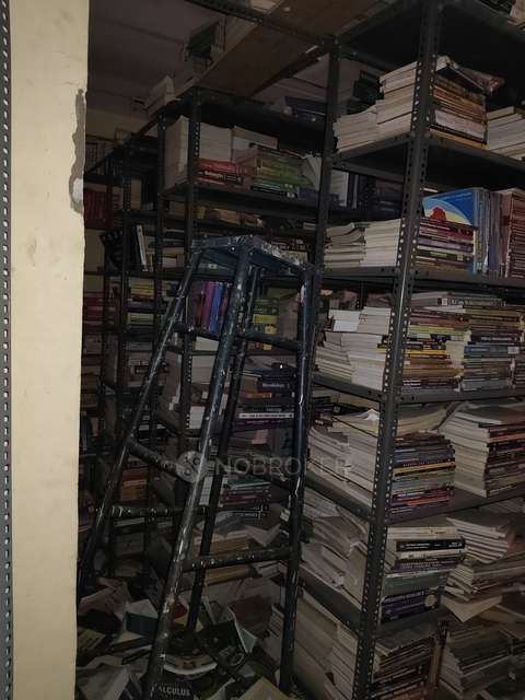 Commercial Property in Nagarathpete, Bangalore for Rent 