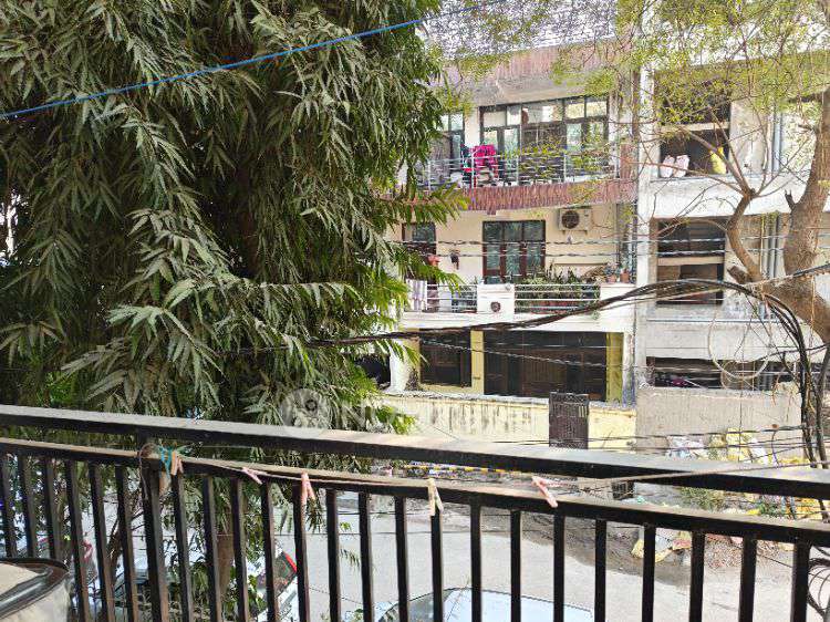 1 BHK Flat In Apartment For Sale  In  Indirapuram