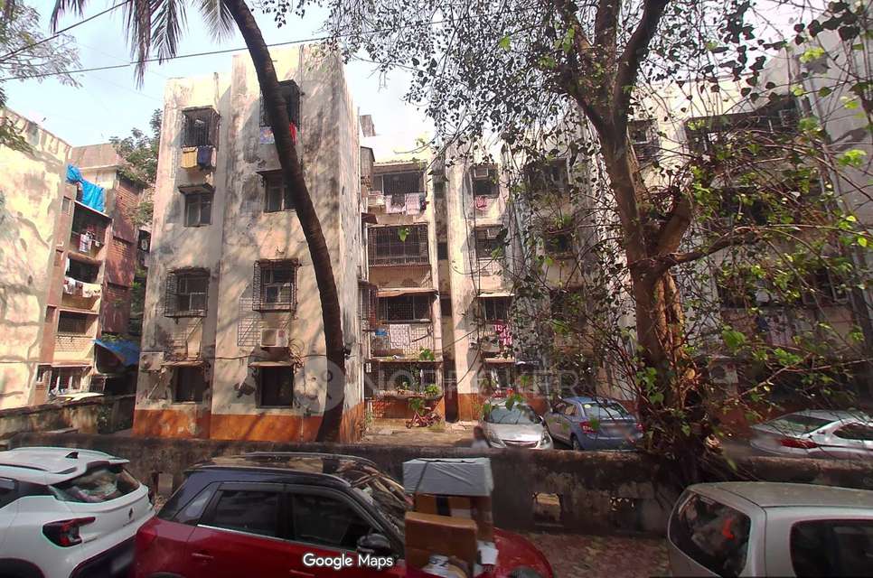 1 RK Flat In Shantiniketan Chs, Kandivali West For Sale  In Kandivali West