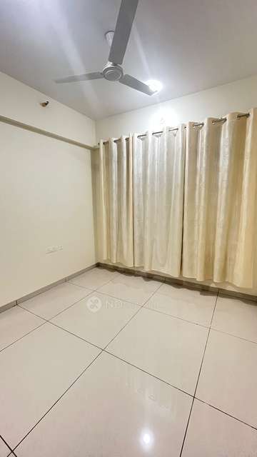 2 BHK Flat In Chandak 34 Park Estate, Goregaon West for Rent  In 34 Park Estate