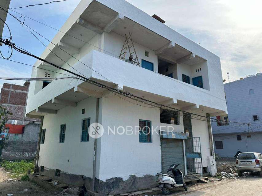 Commercial Property in Kulesara, Greater_noida for sale 