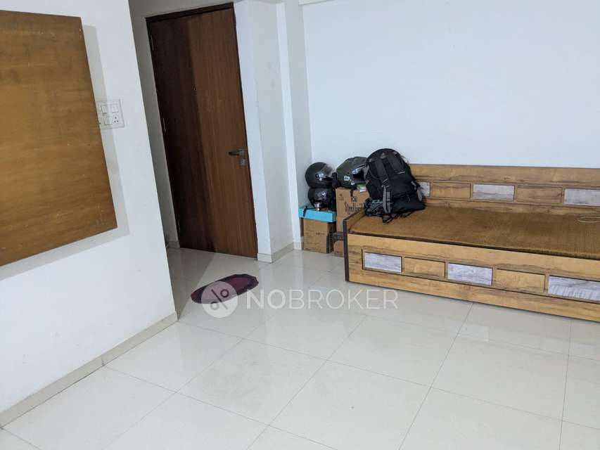 2 BHK Flat for Rent  In  Mundhwa,