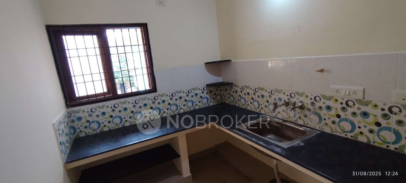 2 BHK Flat In Amudha Chandran Apartment For Sale  In Perungalattur