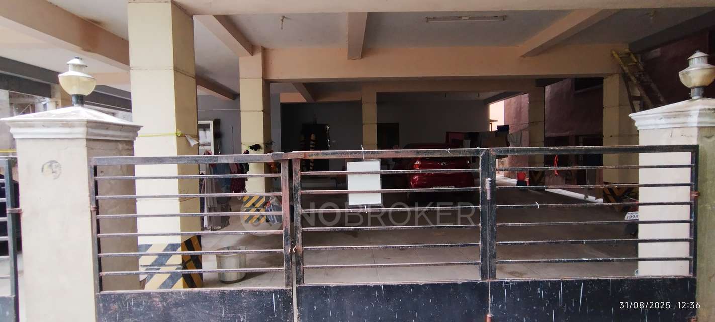 2 BHK Flat In Amudha Chandran Apartment For Sale  In Perungalattur