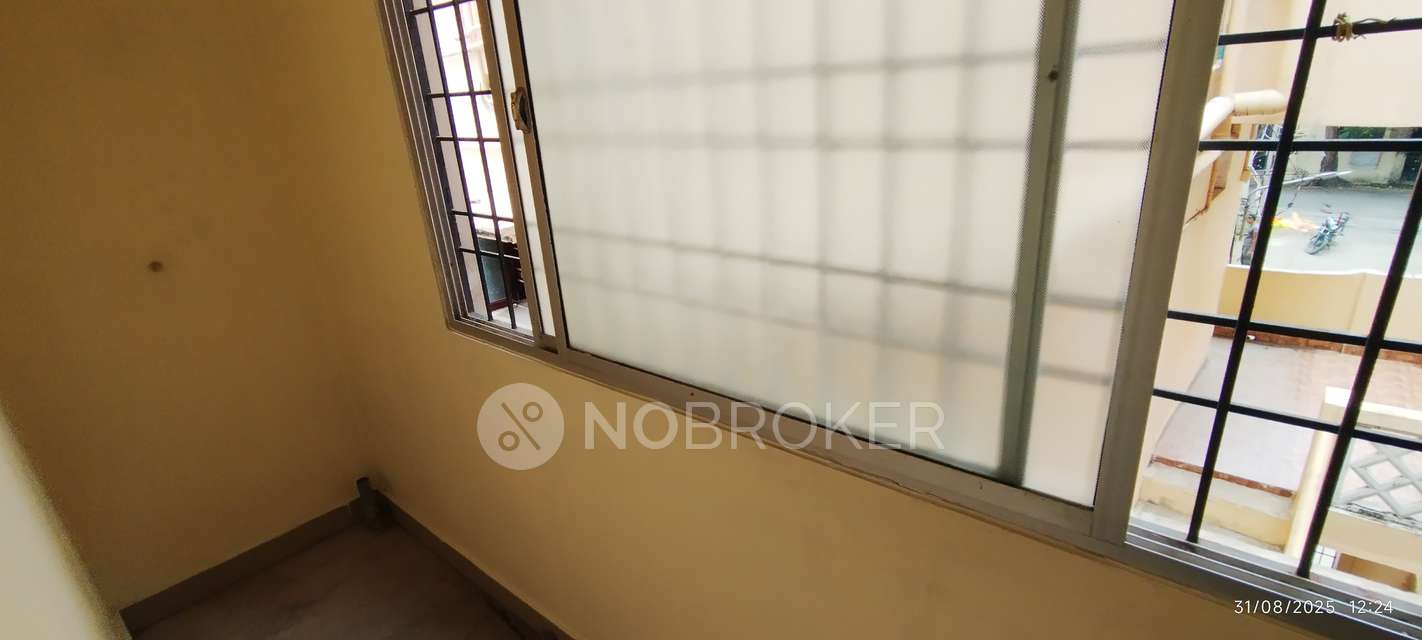 2 BHK Flat In Amudha Chandran Apartment For Sale  In Perungalattur