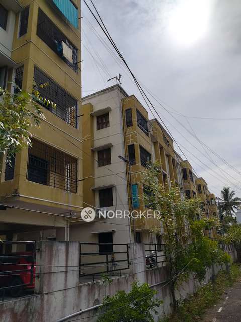 2 BHK Flat In Amudha Chandran Apartment For Sale  In Perungalattur