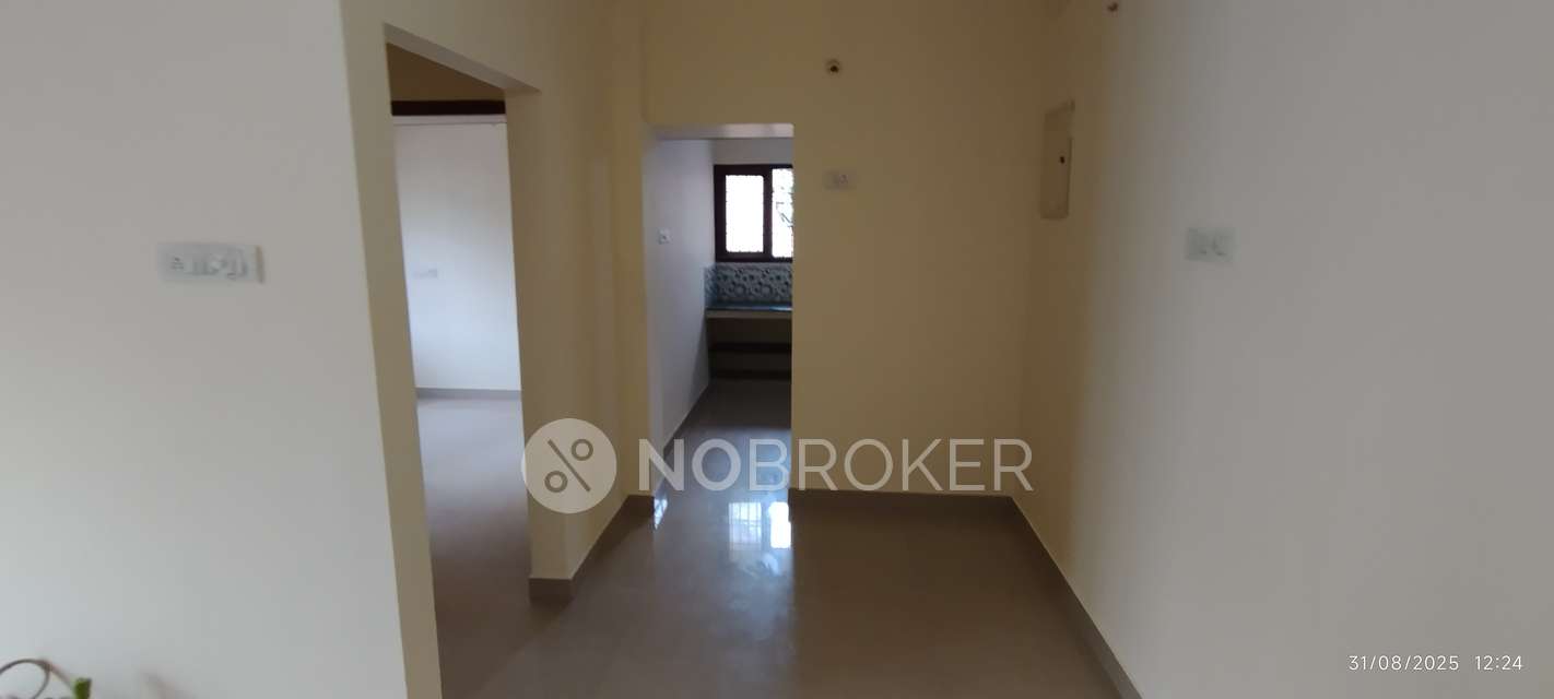 2 BHK Flat In Amudha Chandran Apartment For Sale  In Perungalattur