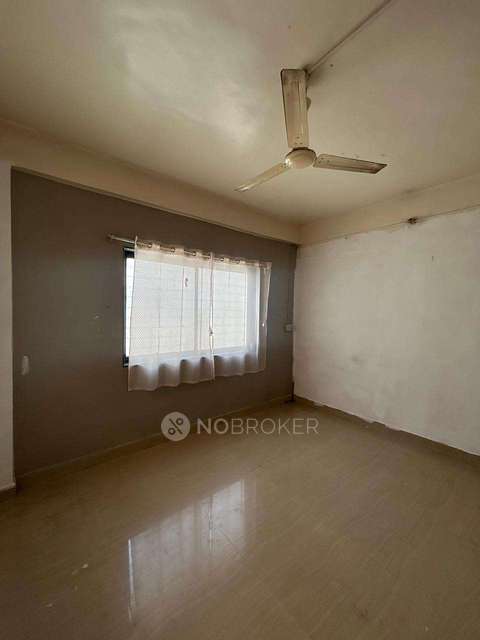 2 BHK Flat In Kumbhre Building for Rent  In Gadhave Colony