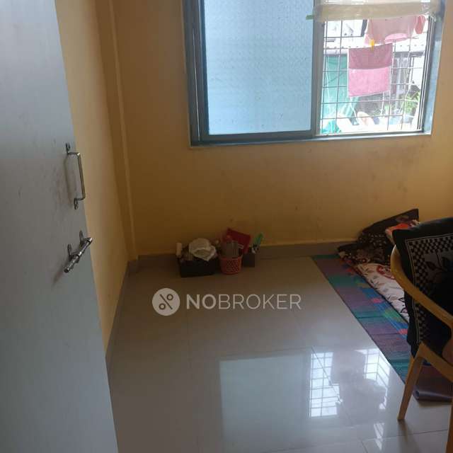 Single Room for Female In 1 BHK  In Gangasham Society, Kopari, Thane East In Thane East