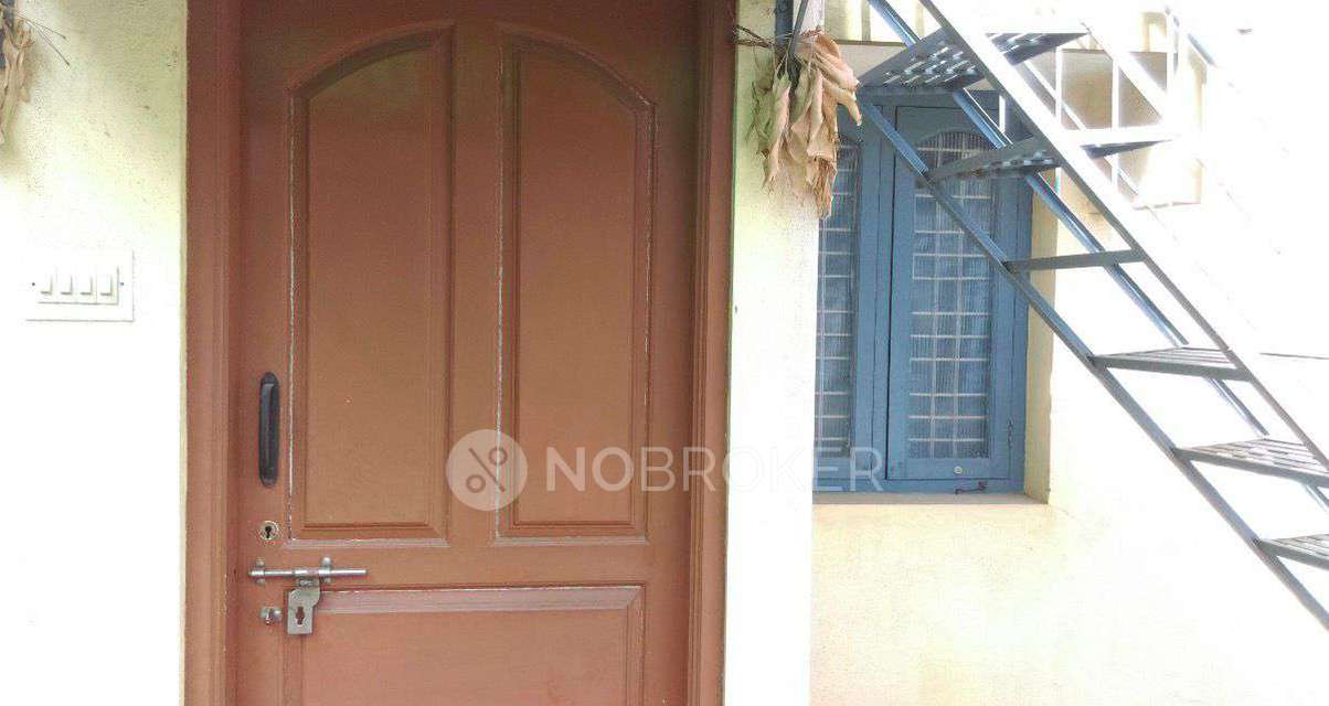 1 RK House for Rent  In Indiranagar