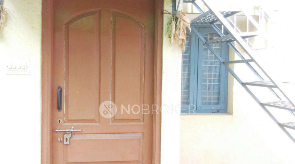 1 RK House for Rent  In Indiranagar