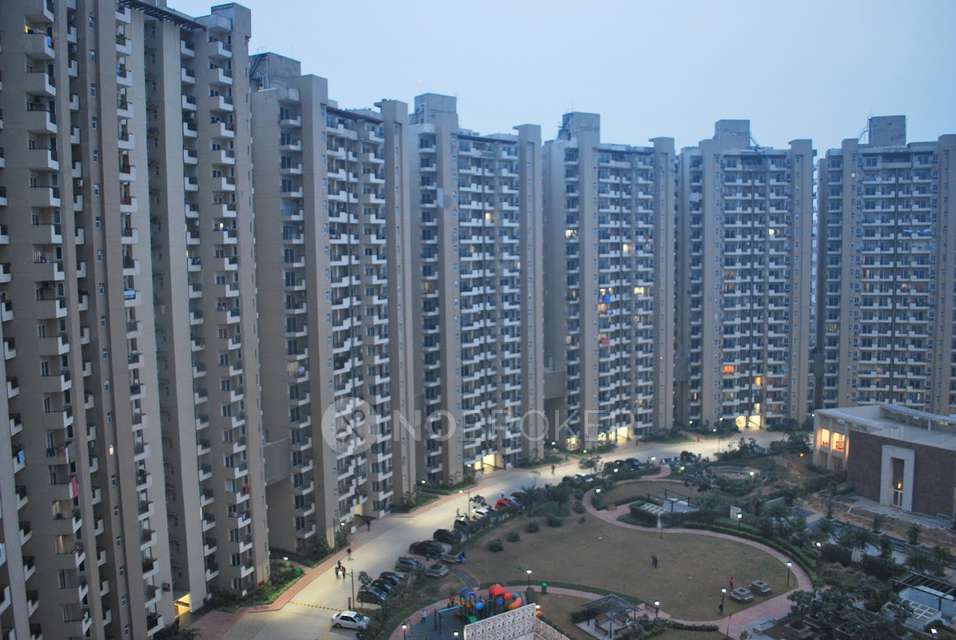 1 RK Flat In Casa Bella for Rent  In Sector 28