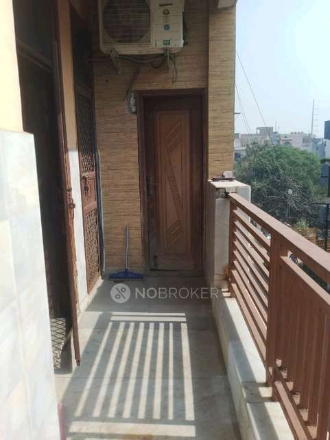 PG for Girls in  Pratap Vihar 