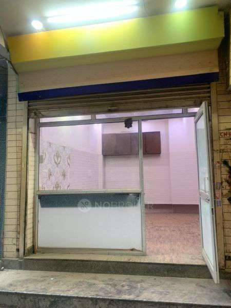 Shop in Laxmi Nagar, Delhi for Rent 