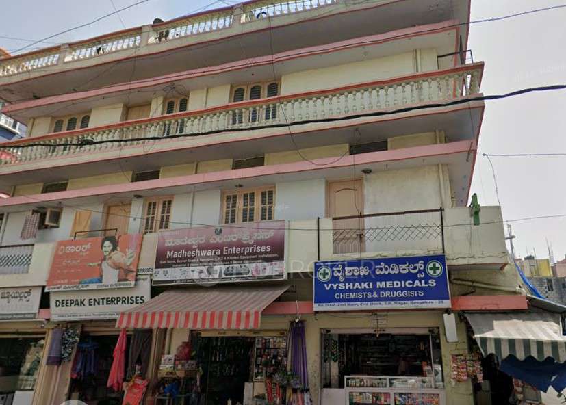 1 BHK House for Rent In 2nd Main Road