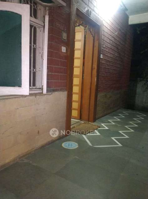 Shared Room for Male In 1 RK  In Kalyani Nagar