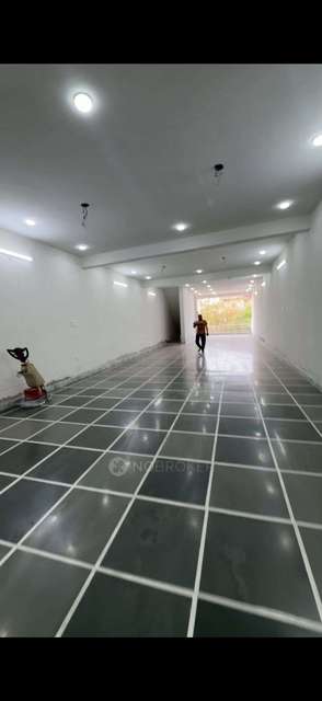 Showroom in Ghaziabad, Ghaziabad for Rent 