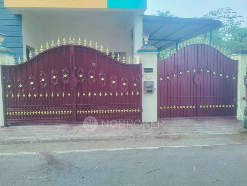 4+ BHK House For Sale  In Mugalivakkam