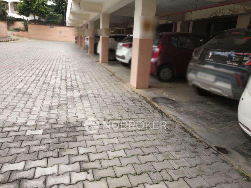 3 BHK Flat In Gokulam Apartments For Sale  In Vallabha Nagar