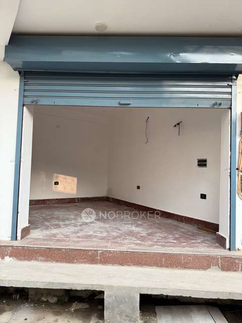 Shop in Rajpur Khurd,, Delhi for Rent 