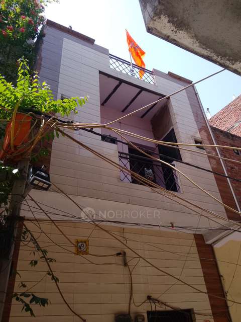 2 BHK House for Rent  In Karawal Nagar