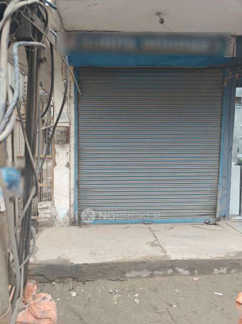 Shop in Sector 5, Ghaziabad for sale