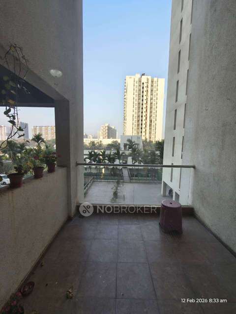 Single Room for Male In 2 BHK  In Kolte Patil Little Earth In Kiwale