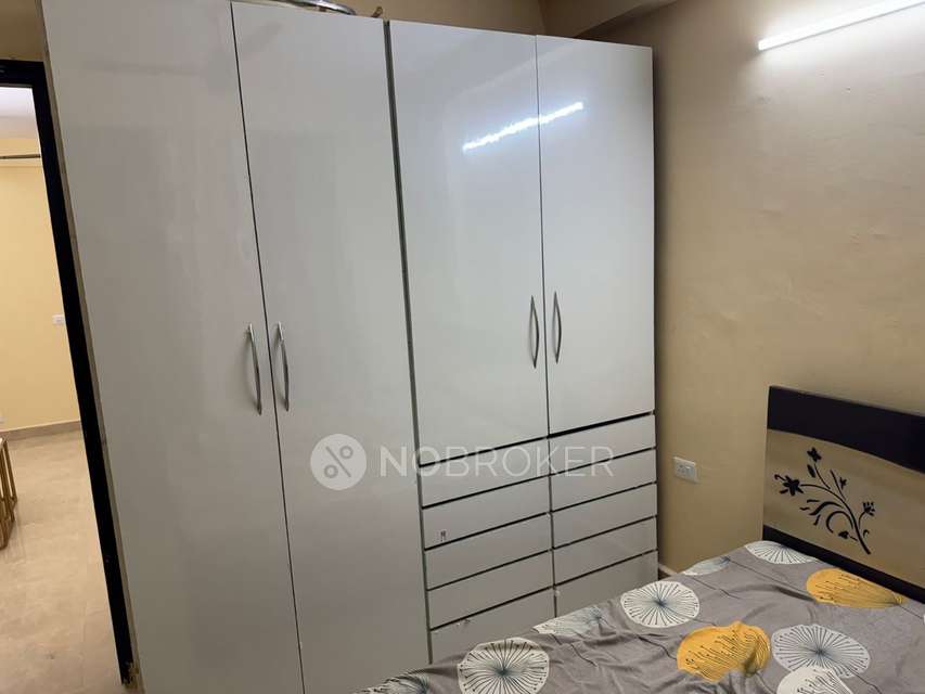 2 BHK Flat In Signature Global Park for Rent  In Sector 36