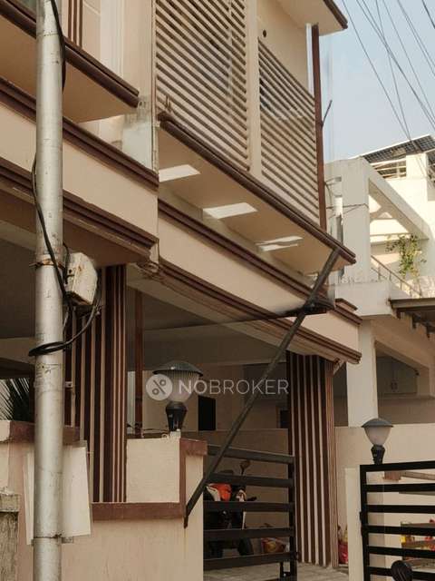 PG for Boys in Karapakkam