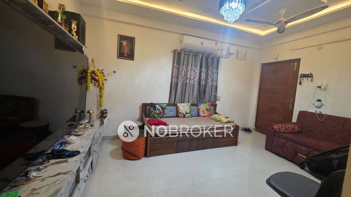 2 BHK Flat In Advent For Sale  In Isnapur