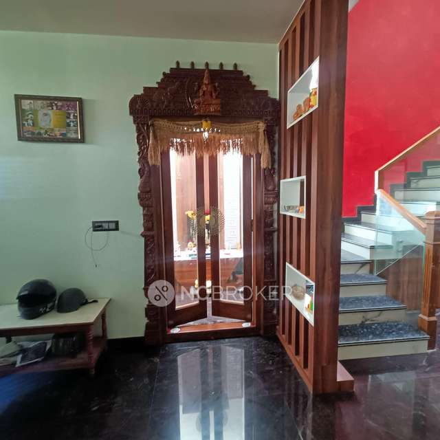 4 BHK House For Sale  In  Mallathahalli