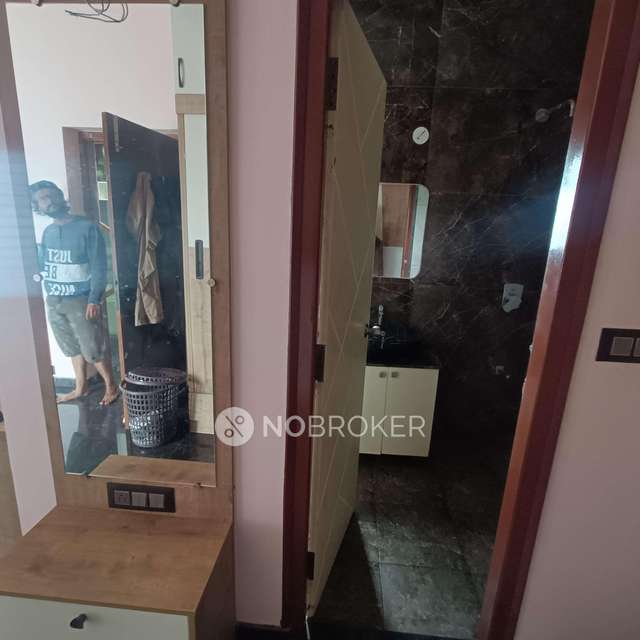 4 BHK House For Sale  In  Mallathahalli