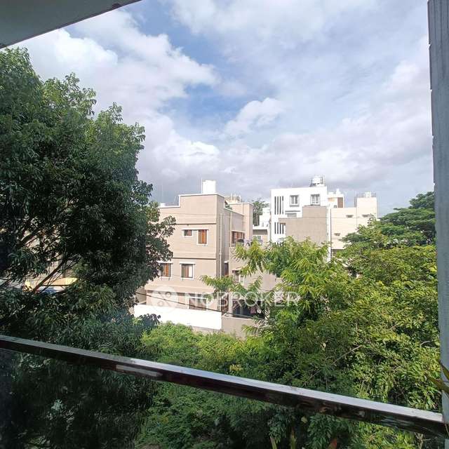 4 BHK House For Sale  In  Mallathahalli