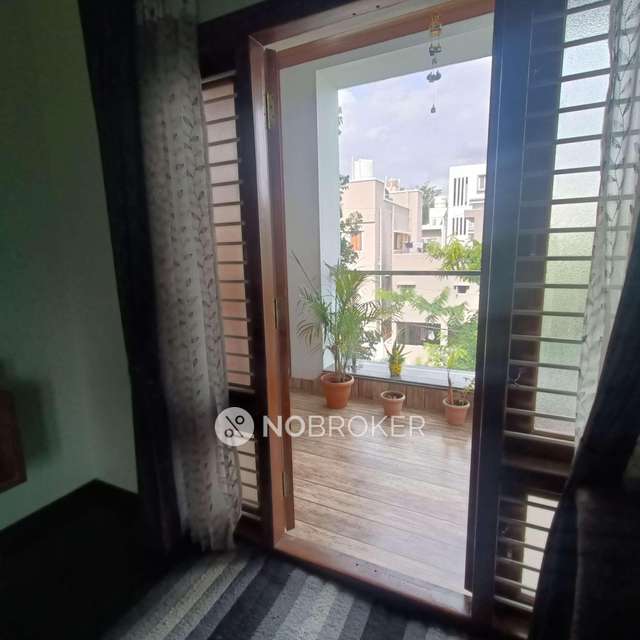 4 BHK House For Sale  In  Mallathahalli