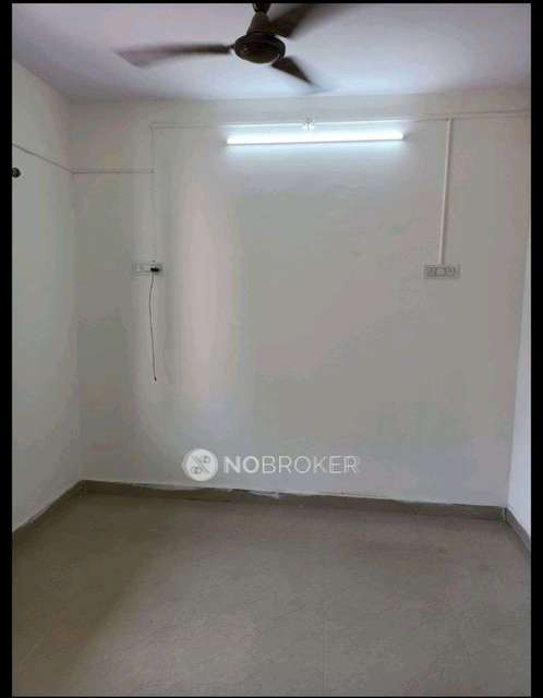 1 RK Flat In Apli Ekata Society For Sale  In Andheri East