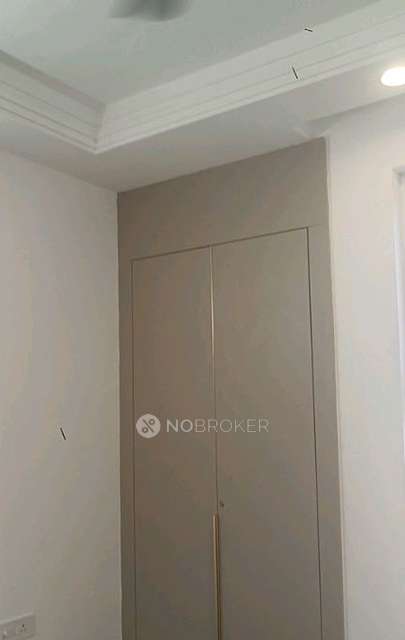 2 BHK Flat In Star Ace Starlit for Rent  In Sector 152