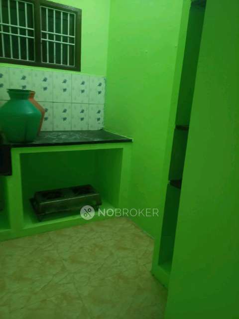 1 BHK House for Rent  In Ganga Cinemas Ground