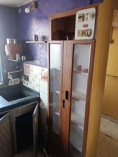 1 RK Flat In Surbhi Complex for Rent  In Kandivali West, Mumbai