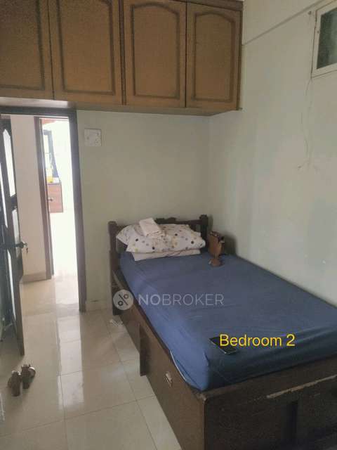 2 BHK Flat In Sea View Chs, Andheri West, Andheri West for Rent  In Andheri West